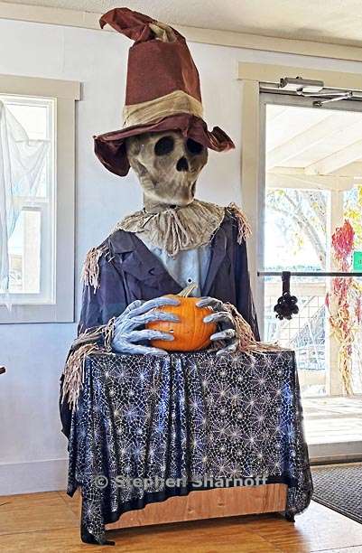 halloween figure carson cafe graphic